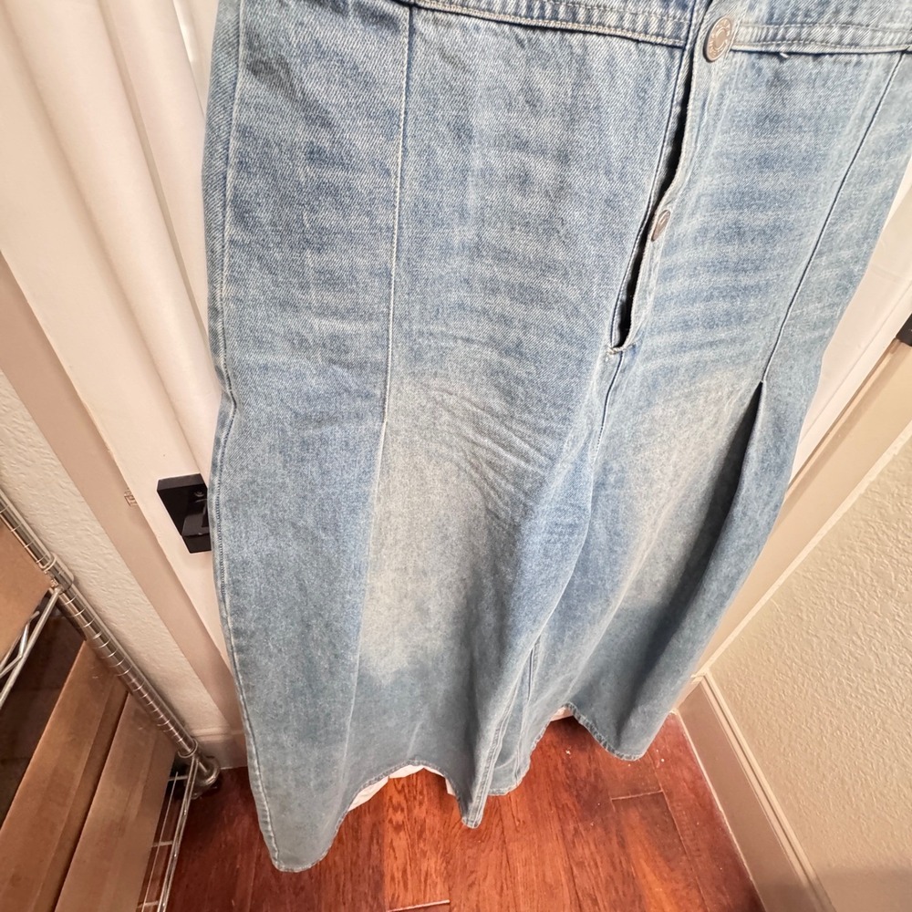 Bucket List Womens Denim Jumpsuit Light Wash Sleeveless Wide Leg Culotte Large - Picture 7 of 14